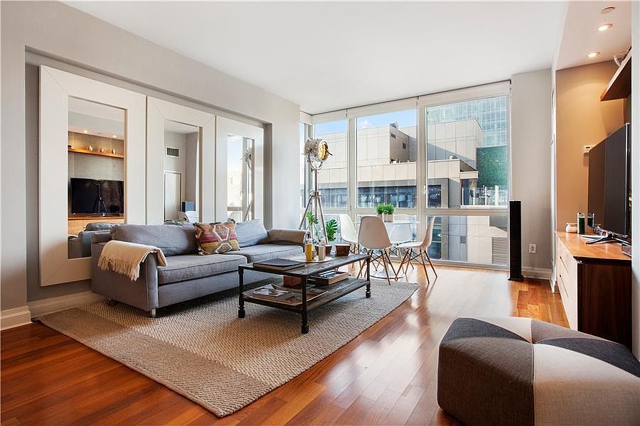 1st image of 39-45 E 29th St APT 21C