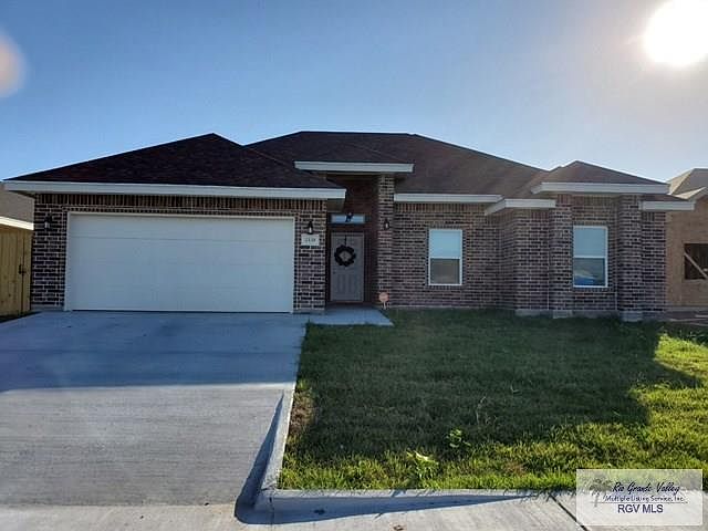 2nd image of 2542 S Christian Cir