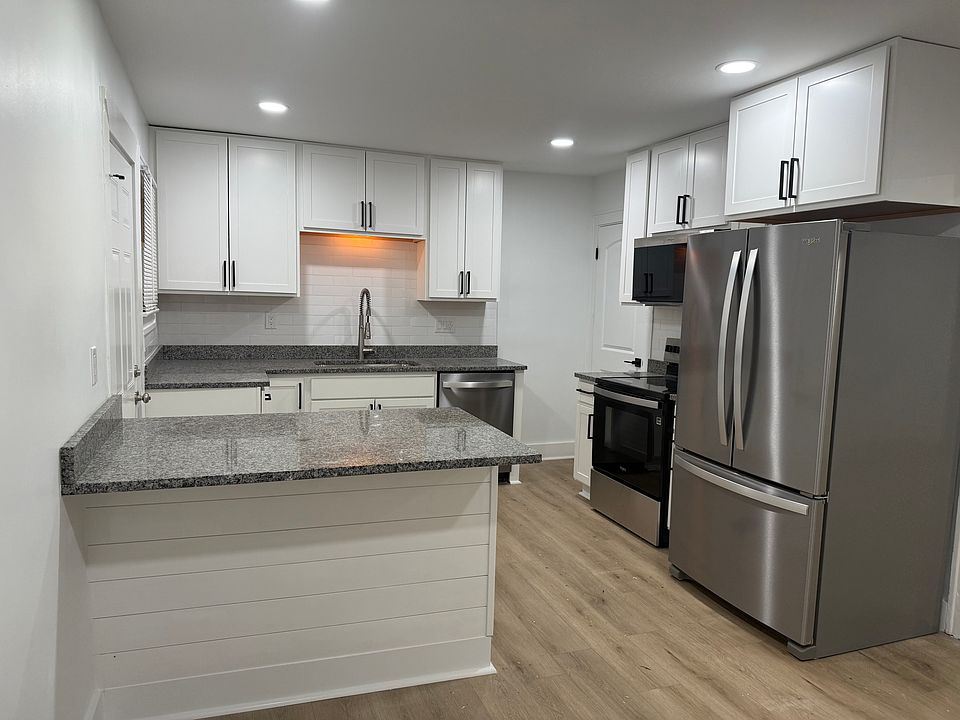 1st image of 4901 Guilford Ave
