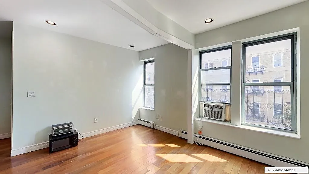 69 West 107th Street — Photo 1