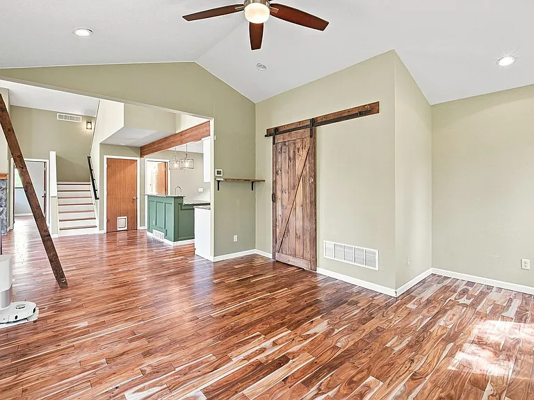 27164 Thimbleberry Ln — Photo 11