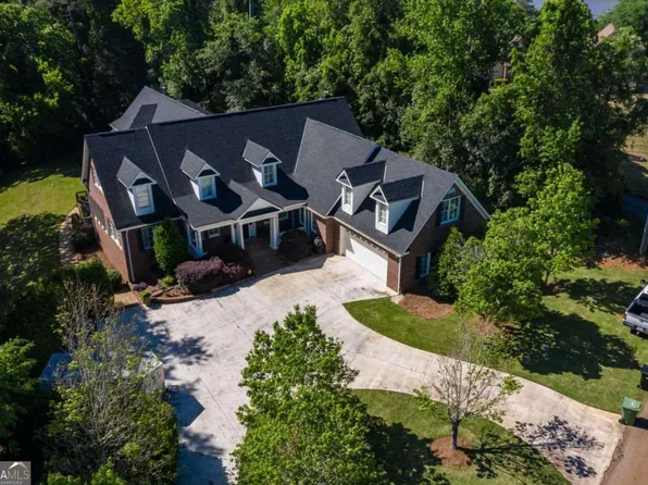 306 Cascade Rd, Columbus, GA 31904