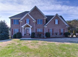 7879 Bufflehead Ct, Greensboro, NC 27455