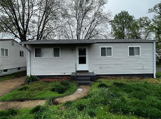 1201 Prigge Ave, Saint Louis, MO 63138