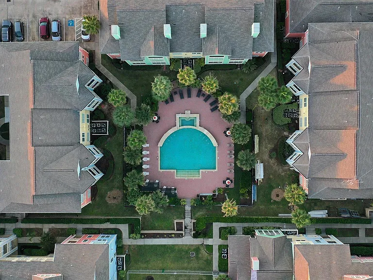 7000 Seawall Blvd #911 — Photo 37