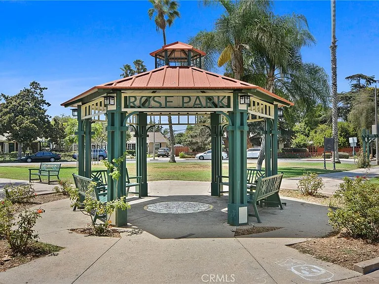 773 Orizaba Ave — Photo 38