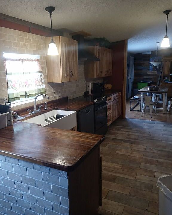1st image of 2503 River Bend Dr