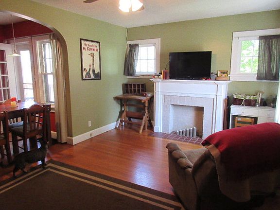 2nd image of 712 Ellis Ave