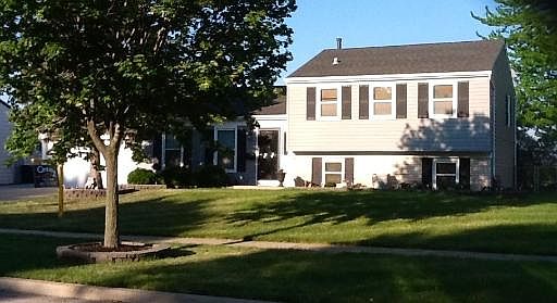 1st image of 5 N Braintree Dr