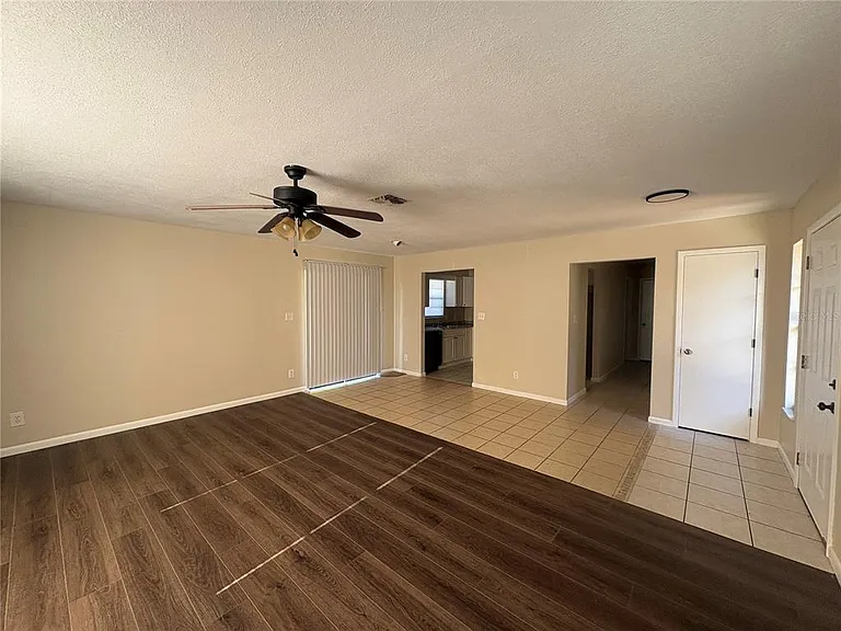 3122 Julia Ct — Photo 10