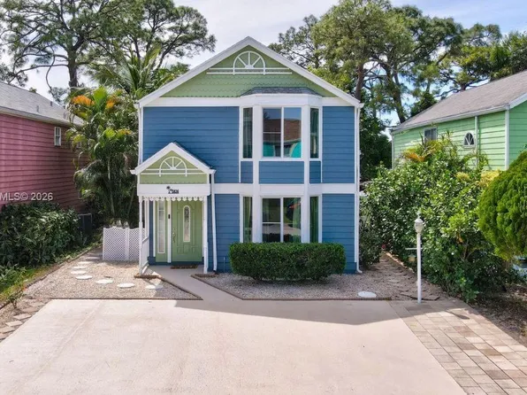 5836 Rambler Rose Way, West Palm Beach, FL 33415