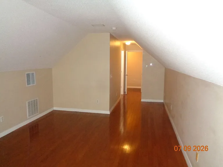 1409 Bent Oaks Blvd — Photo 40
