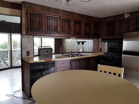 4th image of 5122 Flagstone Dr