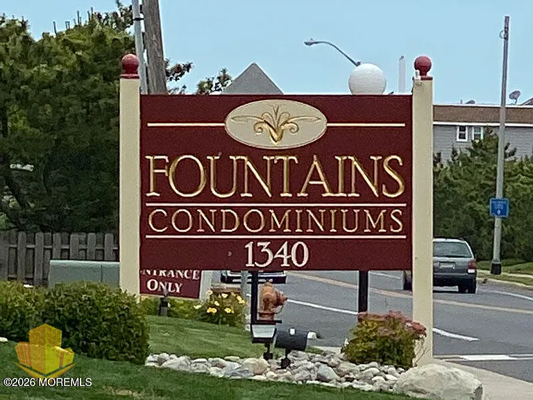 1340 Ocean Ave #35 — Photo 5