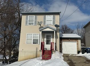 1113 Smithfarm Ave, Akron, OH 44305