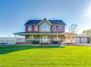 5616 Faircrest St SW, Navarre, OH 44662