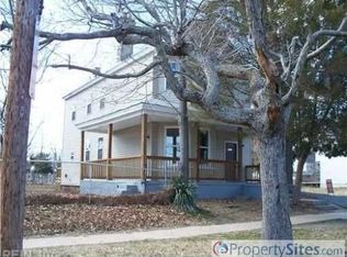 2015 Chestnut Ave, Newport News, VA 23607