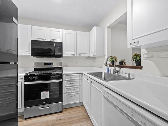 3rd image of 1733 Messner Dr #151D