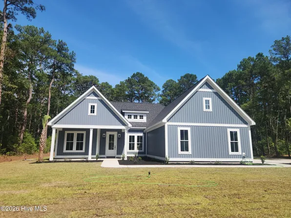 516 Leatherwood Dr NW, Calabash, NC 28467