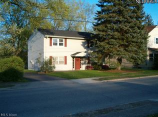 551-553 Stewart St SE, Hubbard, OH