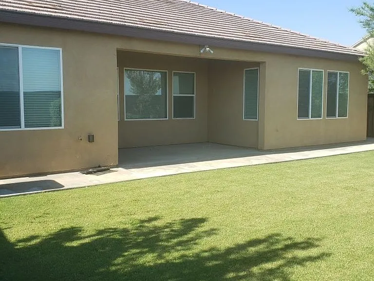 9803 Buckhorn Peak Dr — Photo 17
