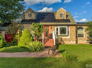 136 Tunison Rd, New Brunswick, NJ 08901