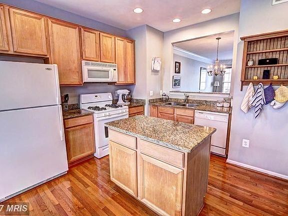 Spacious Kitchen
