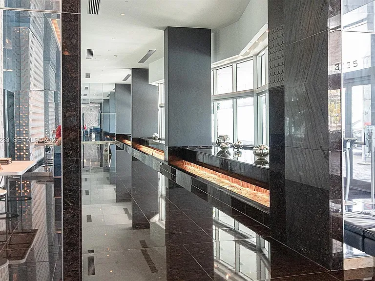 335 Biscayne Blvd #2908 — Photo 38
