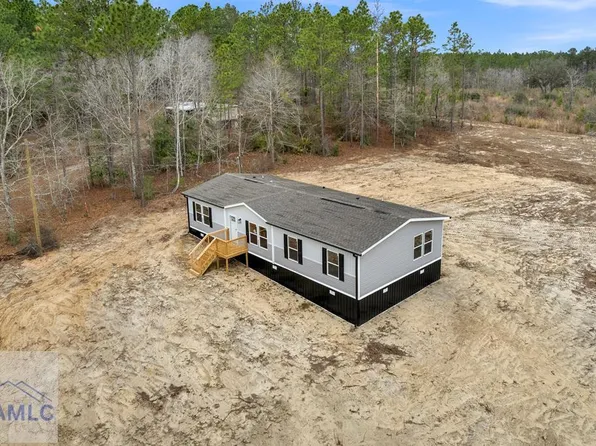 840 Gene Bland Rd, Jesup, GA 31545