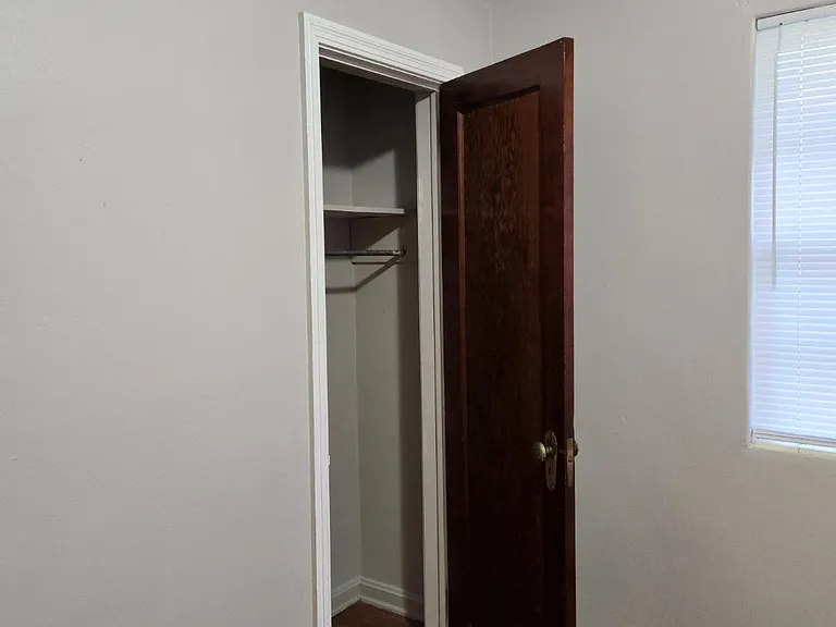 Unit Photo