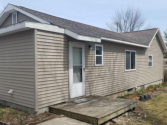 3rd image of 1426 Hobbs Dr