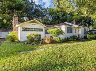 6554 Ortolan Ave, Jacksonville, FL 32216