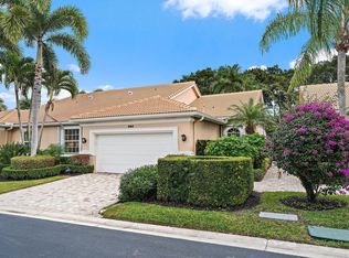 8164 Sandpiper Way, West Palm Beach, FL 33412