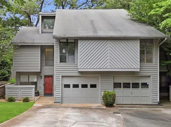 1098 Creatwood Pl SE, Smyrna, GA 30080