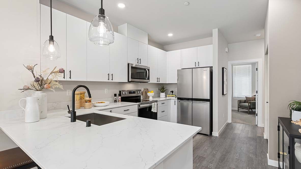 L’Appartement AMERICANA N/S Fooded P/O Packard Condominium - 176 W 86th St New York NY | Zillow