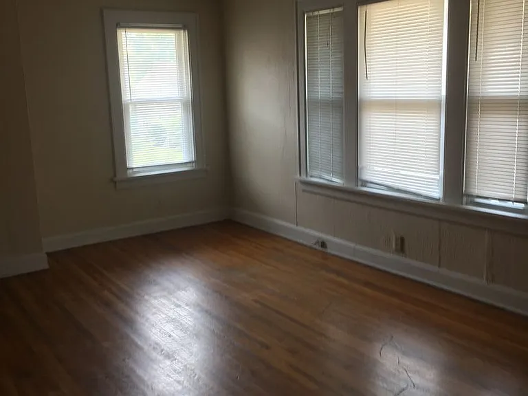2476 Adams Ave — Photo 18