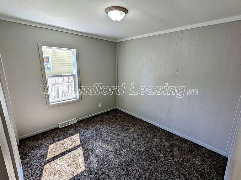3502 Lowell Ave — Photo 10