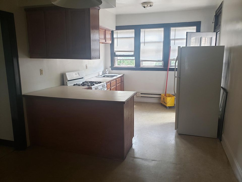 1st image of 7201 S Wabash Ave