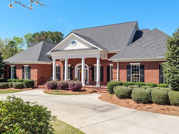 4th image of 1394 Waterston Drive