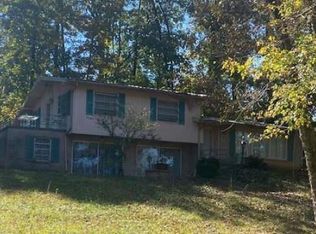 912 W Tomahawk Trl, Gadsden, AL 35903