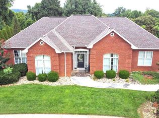 429 Lochmere Dr, Morristown, TN 37814