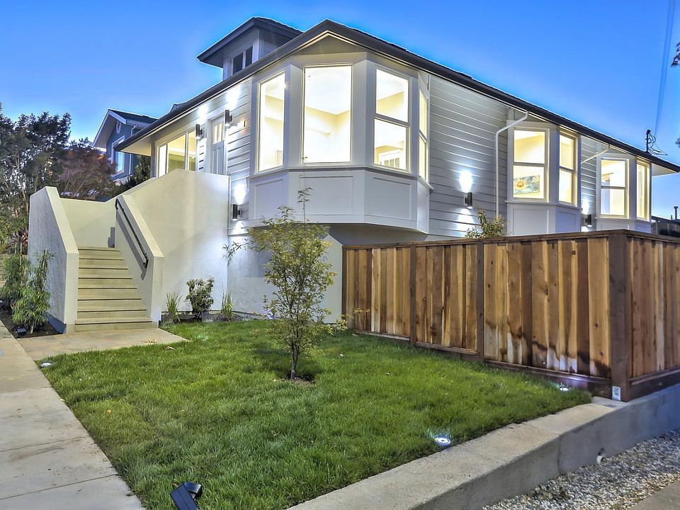 1st image of 300 San Felipe Ave