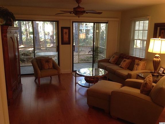 3rd image of 225-2 Tanglewood Dr. #2