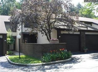 509 Forsythia Ln #97, Richmond Heights, OH