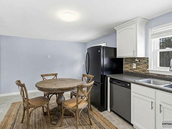 5th image of 120 B Barretts Hill Road