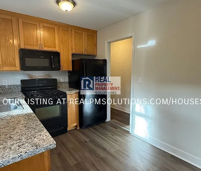 5025 NE 17th Ave — Photo 14