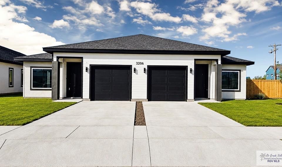 1st image of 3206 Villa Rosa Dr