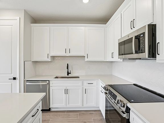 Sample Photo - Kitchen featuring AW Harmony Collection