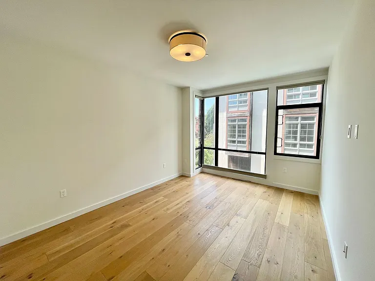 580 Hayes St #306 — Photo 15