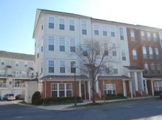 306A Cross Green St, Gaithersburg, MD 20878
